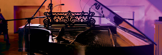 Концерт «POP and Rock music при свечах. Майкл Джексон, Джордж Майкл, Селин Дион, Адель, Стинг, Coldplay, Queen»